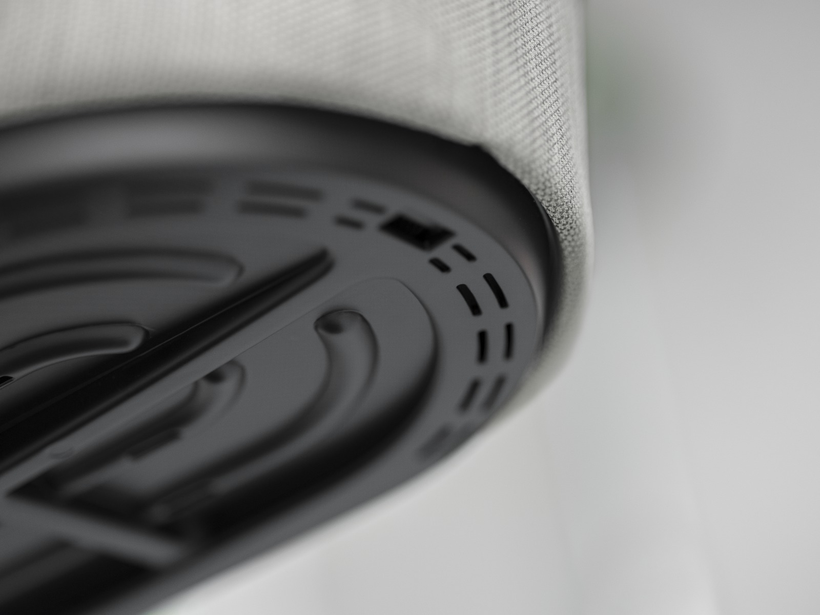 Stokke&reg; Xplory&reg; Carry Cot; Brushed Grey. Detail